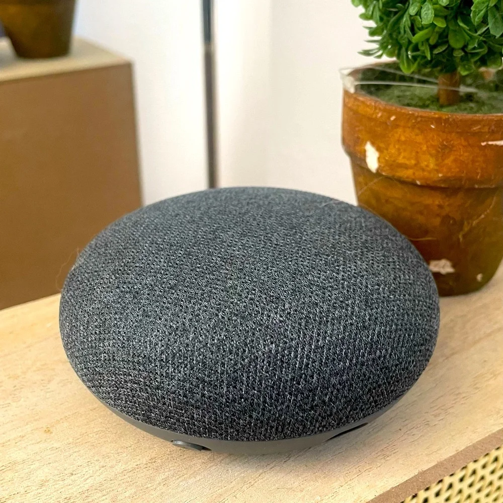 Google Home Nest Black, like new.